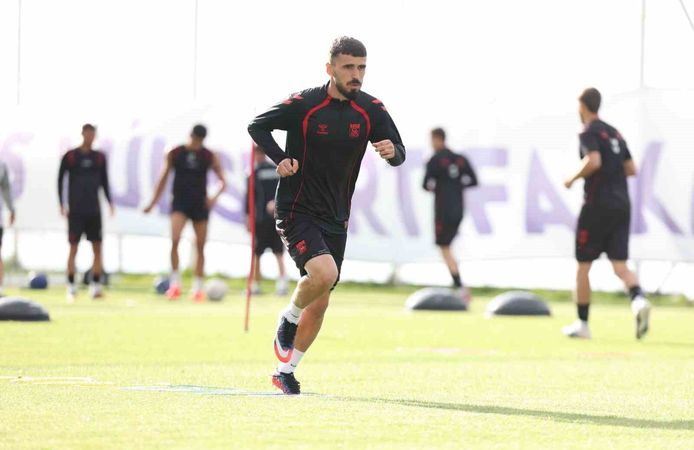 Sivasspor, Erciyes Kampında Tempoyu Artırdı