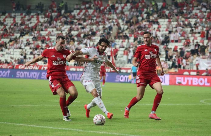 Pendikspor’dan Antalya’da Kritik Galibiyet: 3-2