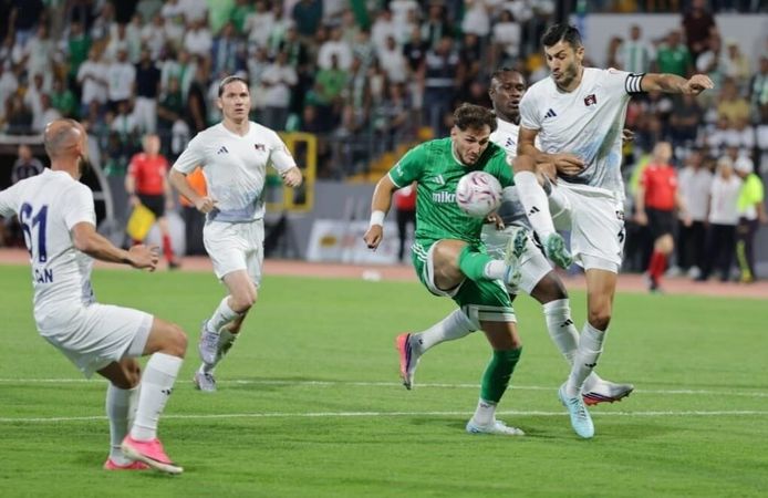 Muğlaspor ile Vanspor FK Yenişemedi: 2-2