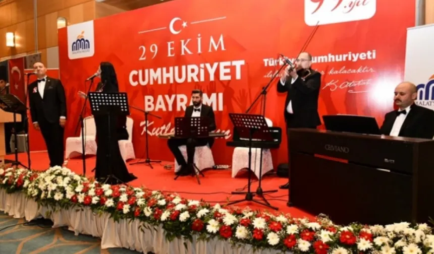 Malatya'da Cumhuriyet Resepsiyonu