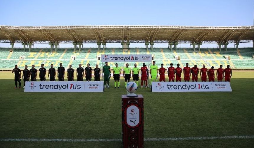 Yeni Malatyaspor-Amed Sportif Faaliyetler maçından Kareler
