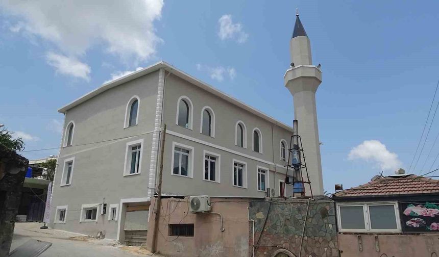 131. cami dualarla ibadete açıldı