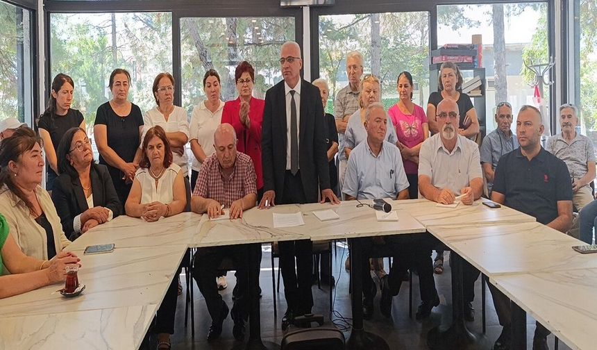 Eren ve CHP’li İsimlerden Toplu İstifa
