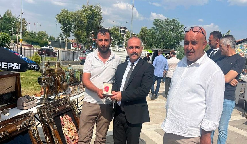 Başkan Şengönül Antikacılar ve Pazarcılar Fuarına Katıldı