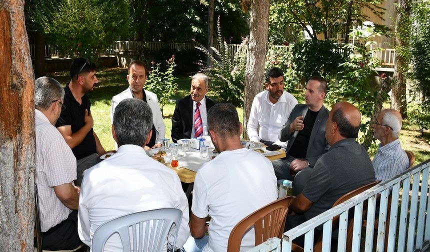 Karademir: "Muhtarlar Daha Fazla Desteklenmeli"