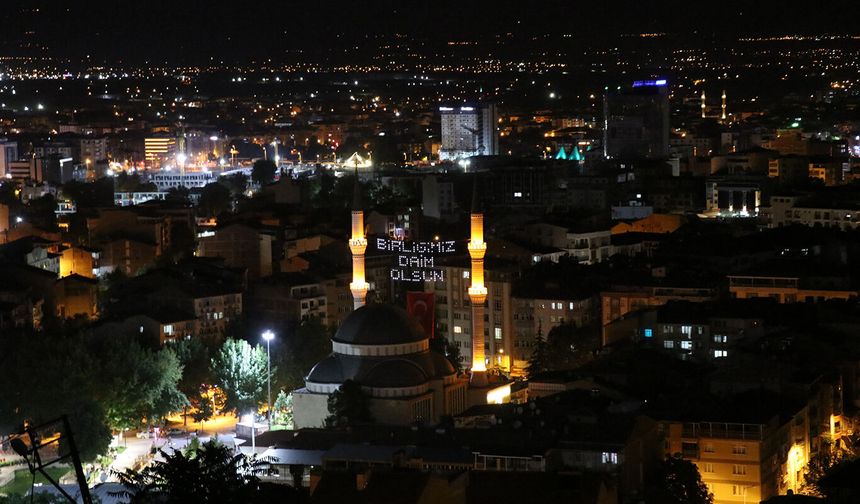 Türkiye genelindeki camilerde selalar okundu