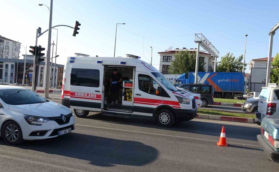 Malatya’da Zincirleme Kaza: 3’ü Çocuk 4 Yaralı
