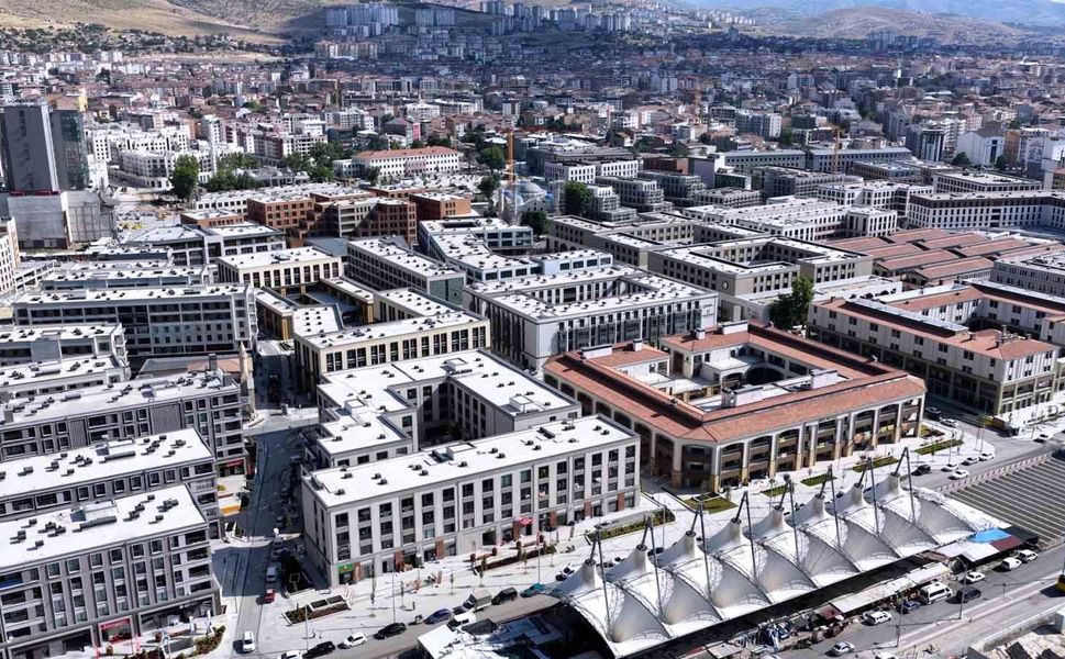 Bakan Kurum: 'Bol, bereketli kazançlarınız olsun'