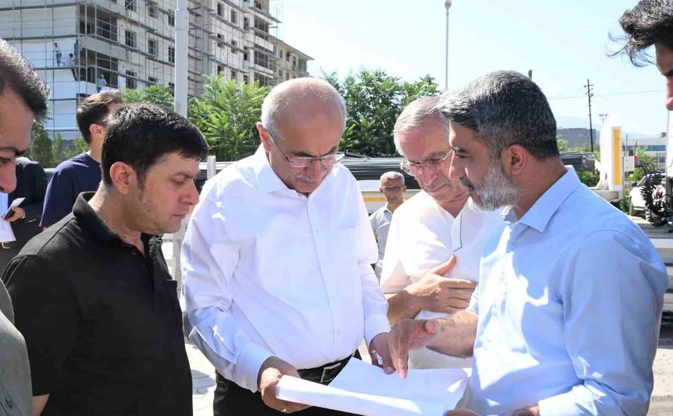 Başkan Er:' Şehrin altyapısını tamamen yeniliyoruz'