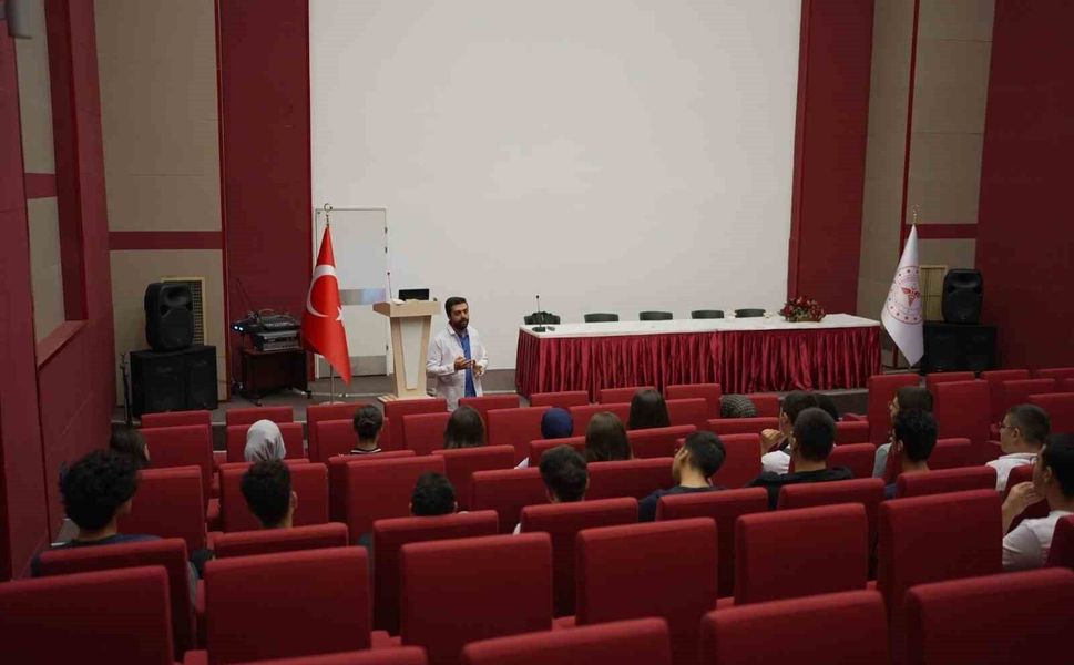 Malatya’da Lise Tıp Bilim Kampı Başlıyor