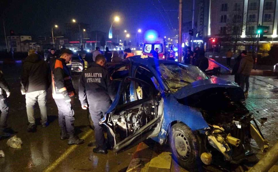 Sanığa 8 yıl 3 ay hapis, tutuklama kararı
