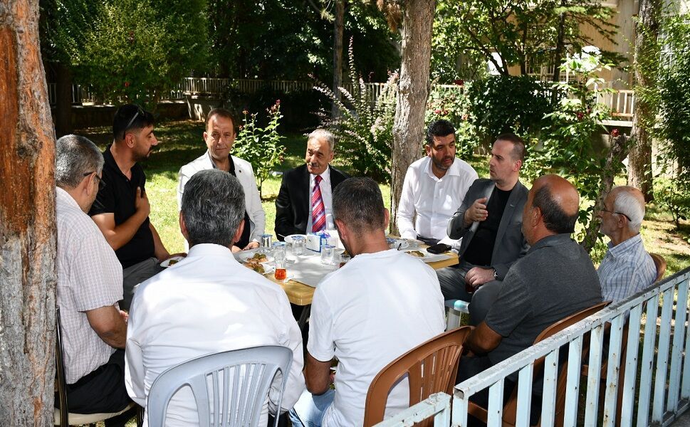 Karademir: "Muhtarlar Daha Fazla Desteklenmeli"