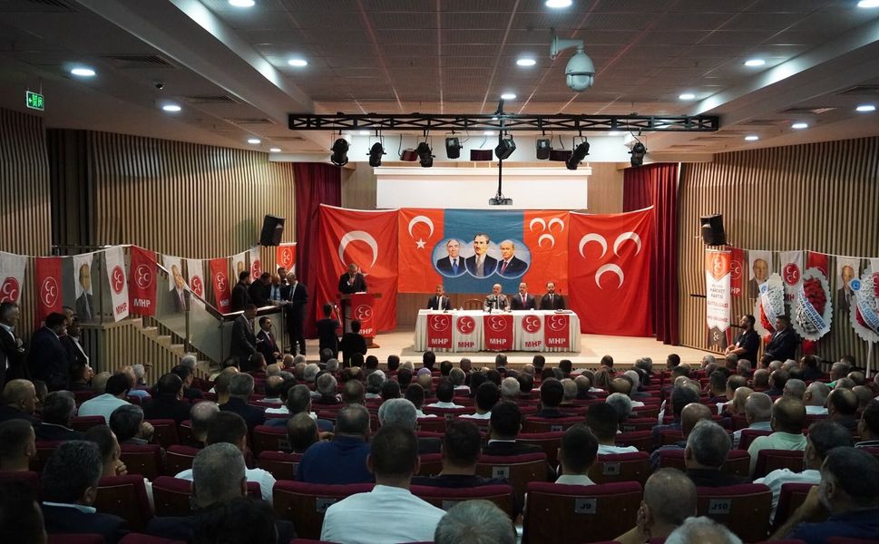 Battalgazi’de MHP Kongresi: Ataş Yeniden Başkan Seçildi