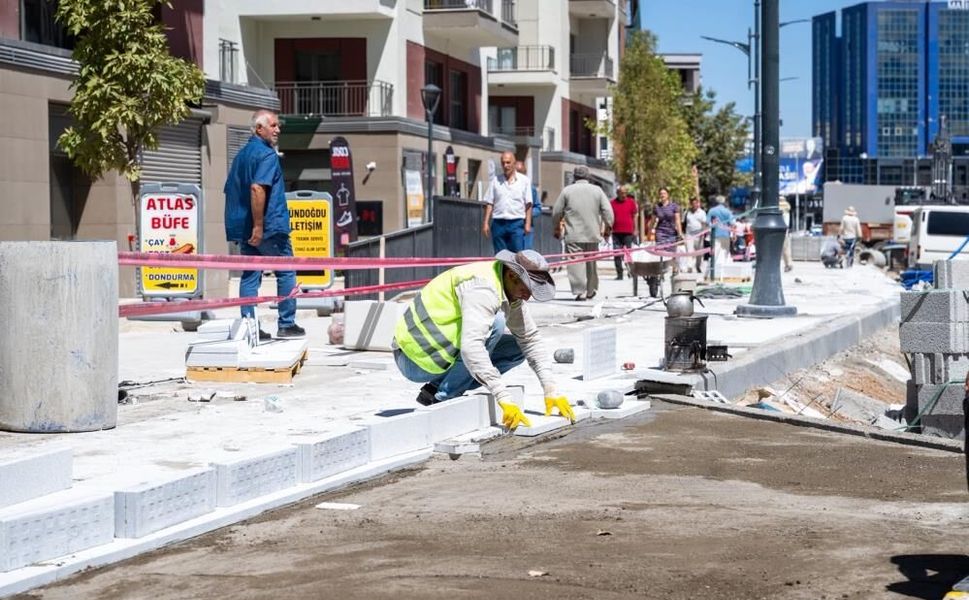 Akpınar Caddesi’nde Çalışmalar Final Aşamasına Geldi