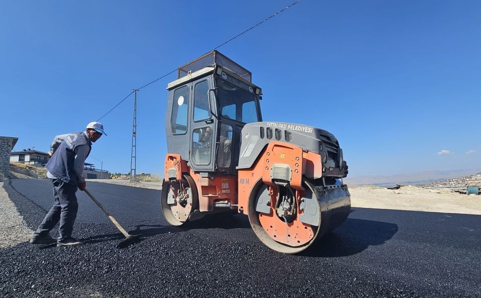 Battalgazi’de Asfalt Seferberliği Sürüyor