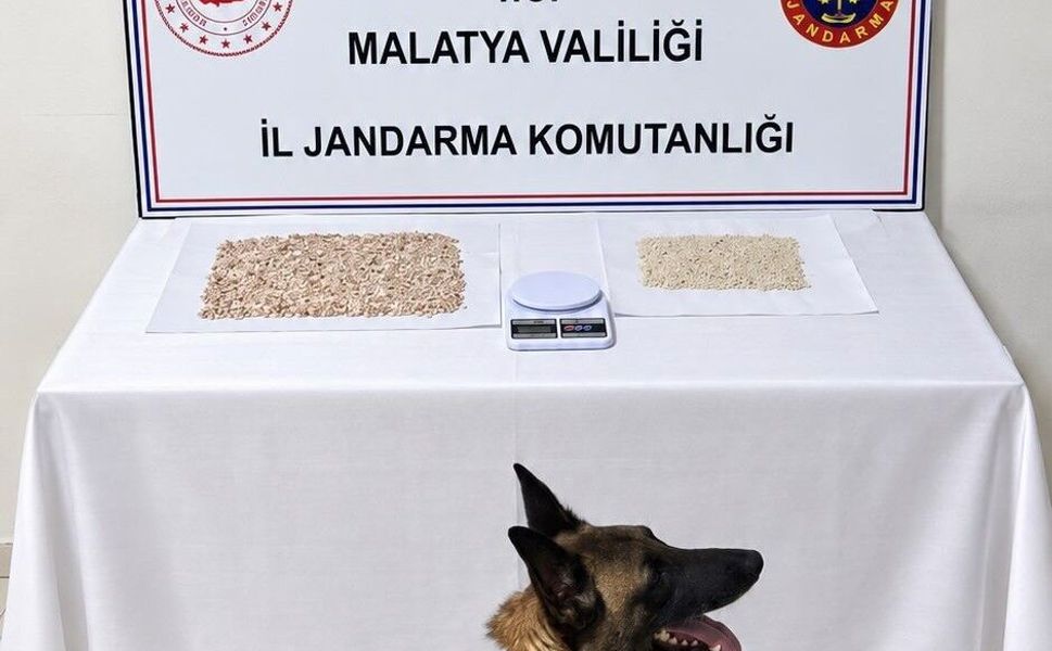 Jandarmadan Zehir Tacirlerine Darbe