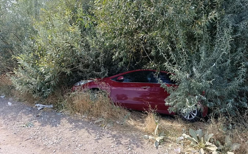 Kontrolden Çıkan Araç Şarampole Uçtu: 1 Kişi Yaralandı