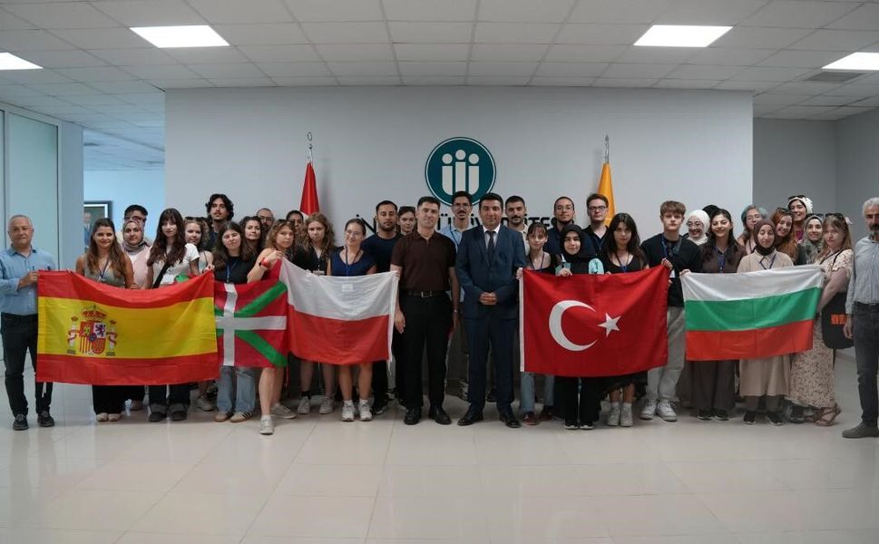 Engelleri Aşmak İçin Uluslararası İş Birliği