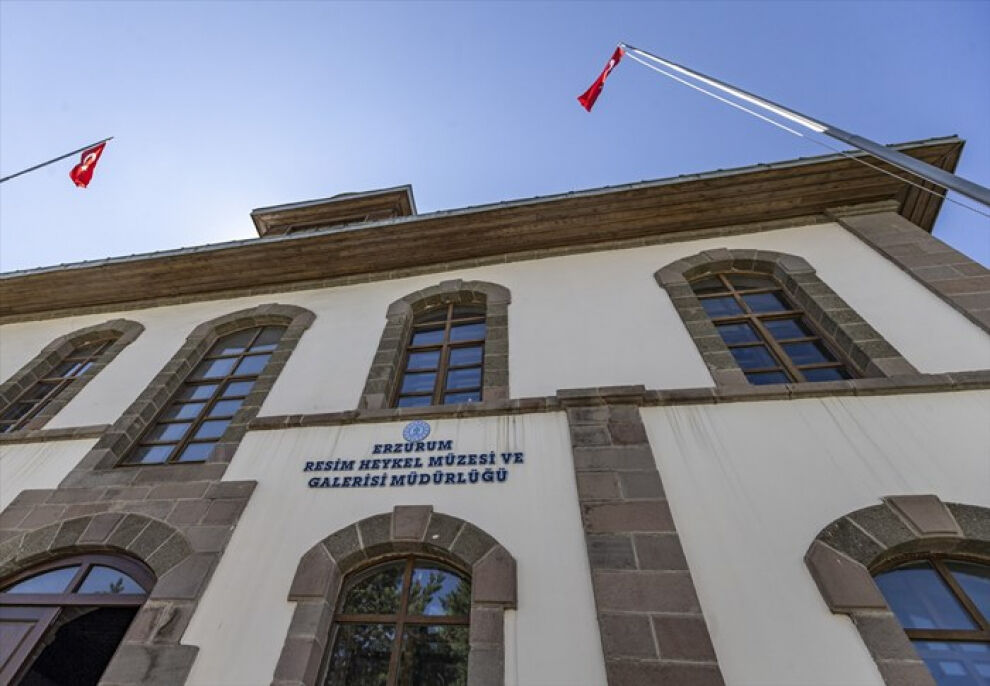 Erzurum Kongre Binası ziyaretçilerini "Milli Mücadele" dönemine götürüyor