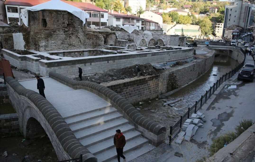 Bitlis'in tarihi dokusu "Dere Üstü Kentsel Dönüşüm Projesi" ile ortaya çıkarılıyor