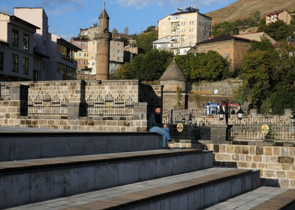 Bitlis'in tarihi dokusu "Dere Üstü Kentsel Dönüşüm Projesi" ile ortaya çıkarılıyor