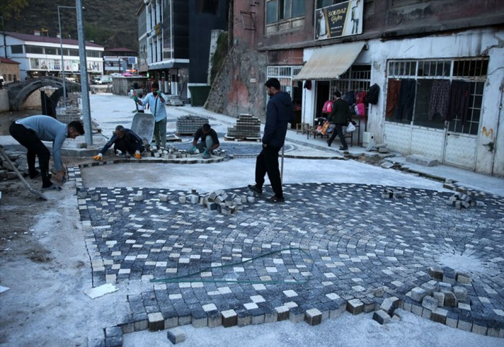 Bitlis'in tarihi dokusu "Dere Üstü Kentsel Dönüşüm Projesi" ile ortaya çıkarılıyor