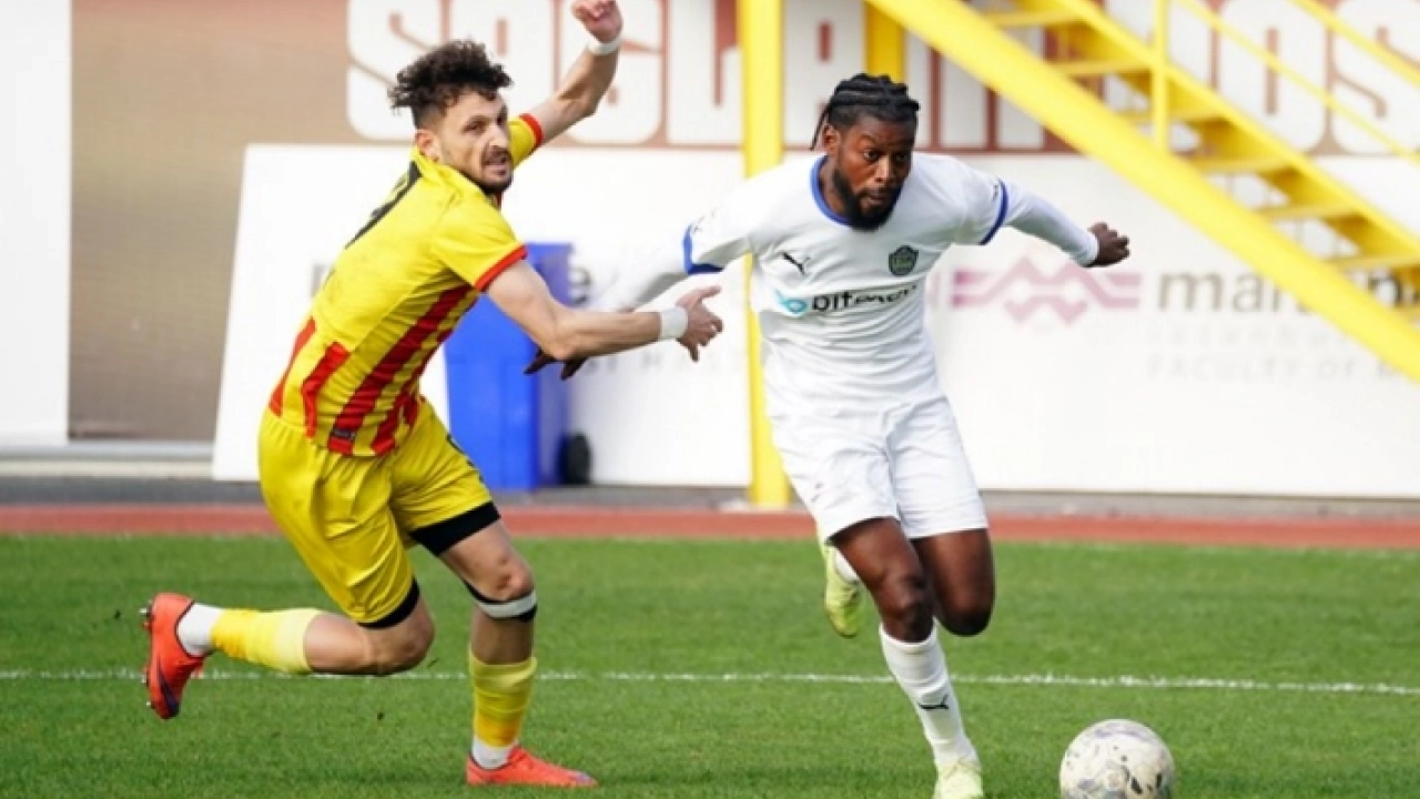 Tuzlaspor Yeni Malatyaspor Karşılaşmasından Kareler
